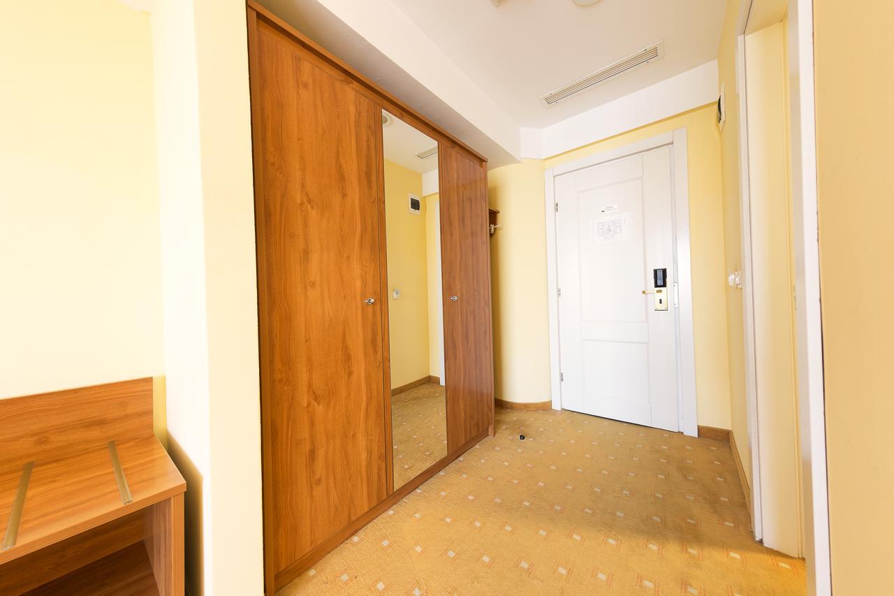 Hotel Parc Алба Юлия Екстериор снимка