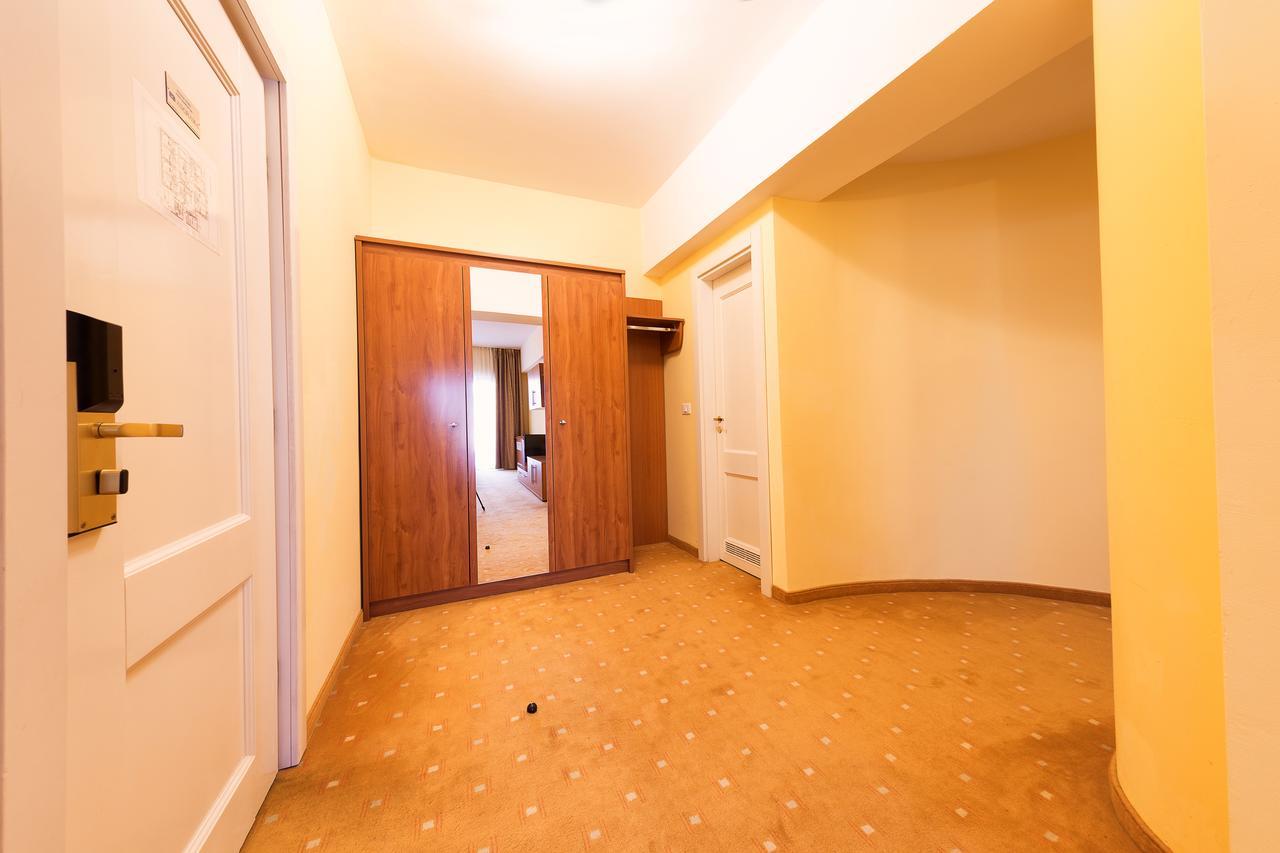 Hotel Parc Алба Юлия Екстериор снимка