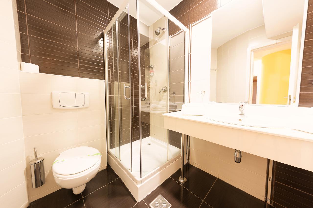 Hotel Parc Алба Юлия Екстериор снимка