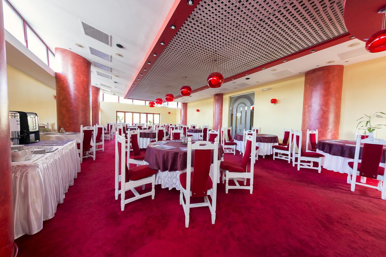 Hotel Parc Алба Юлия Екстериор снимка