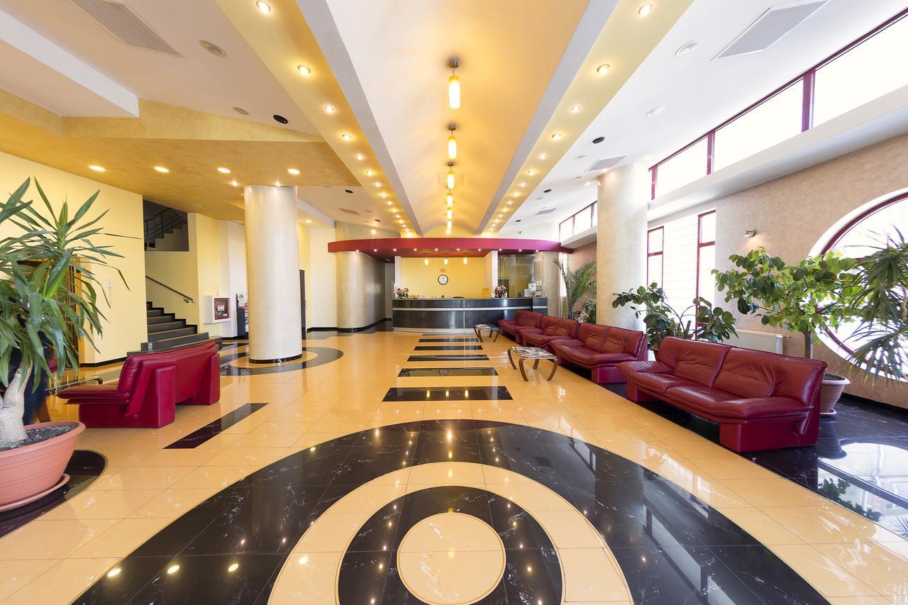 Hotel Parc Алба Юлия Екстериор снимка