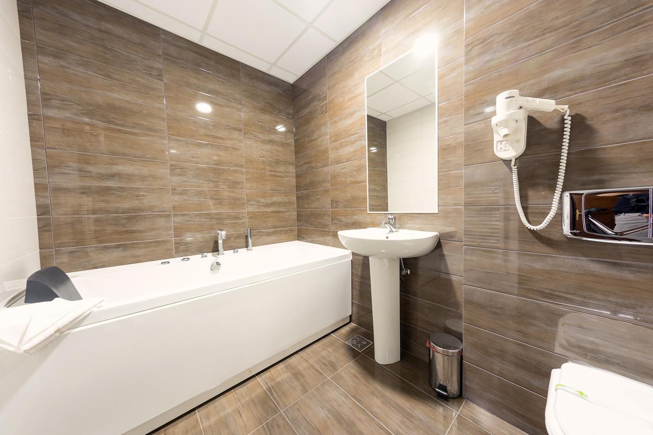 Hotel Parc Алба Юлия Екстериор снимка
