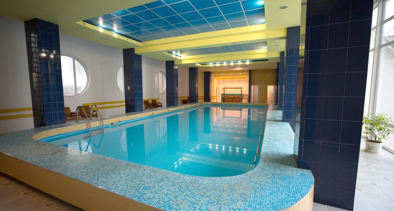 Hotel Parc Алба Юлия Екстериор снимка